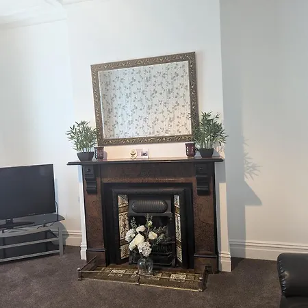 Qs57 Large 5 Bedroom Terrace House בית נופש *